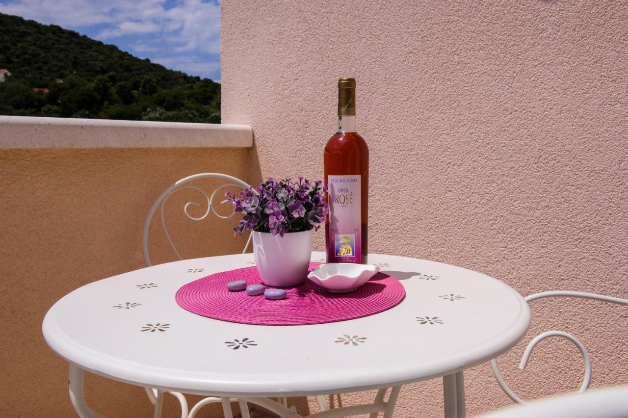 Vulini Dvori Apartman Vinišće